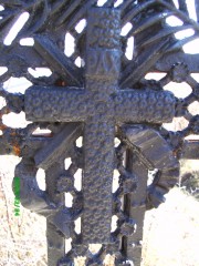 Detail croix de Chavagnieux s